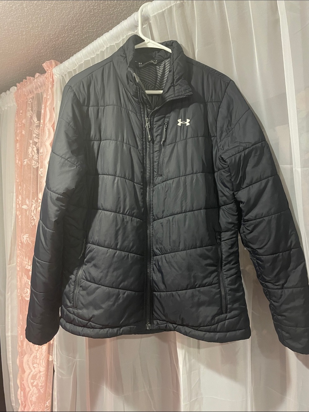 Under Armour Men's Black Quilted Puffer Jacket with Logo